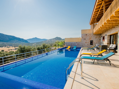  gece  -  Kasım
  | Kalkan Ulugöl Lüks Villa (6 Kişilik, Doğa Manzaralı, Hamam, Saunalı)